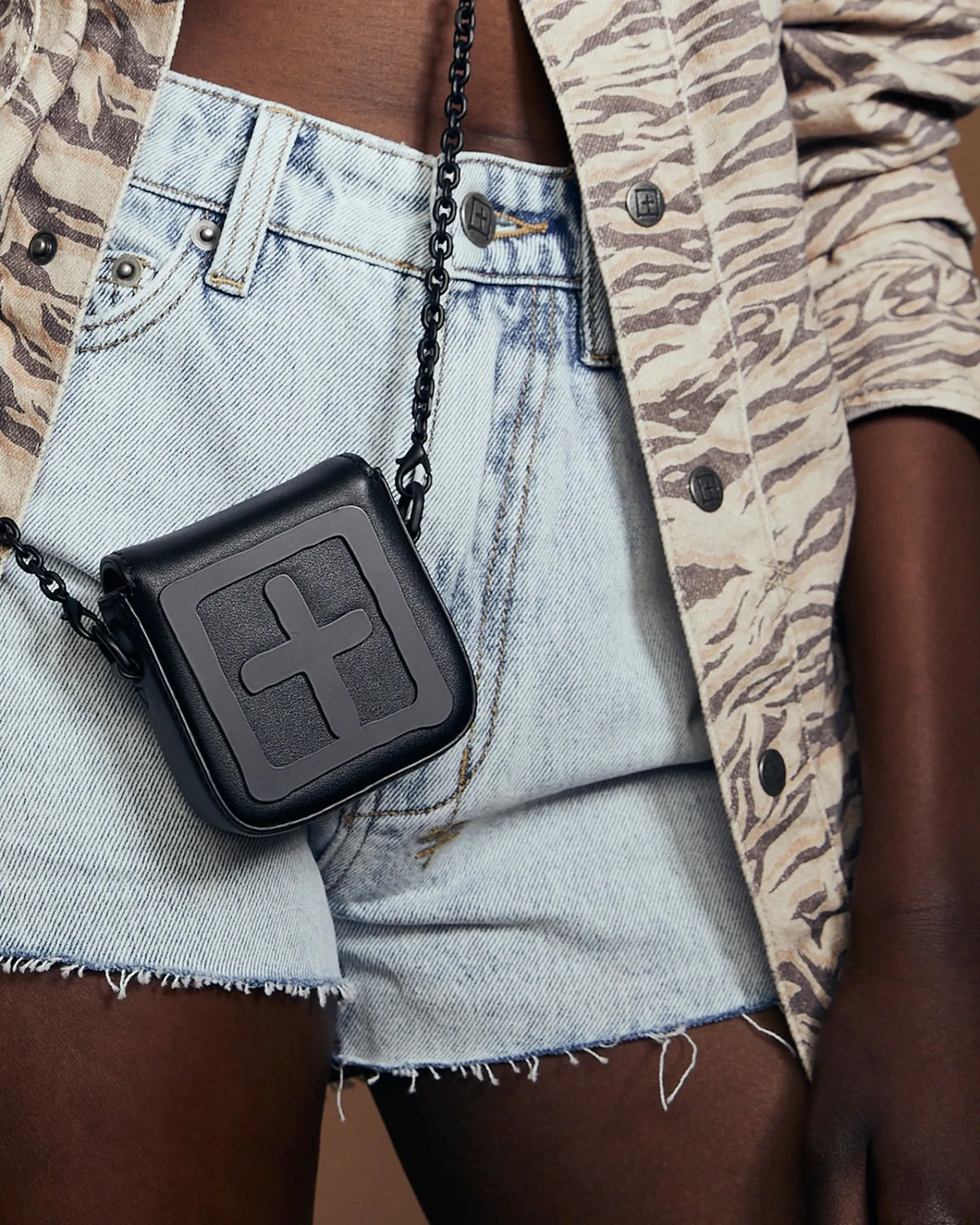 Hot Ksubi Mirco Kube Bag Black