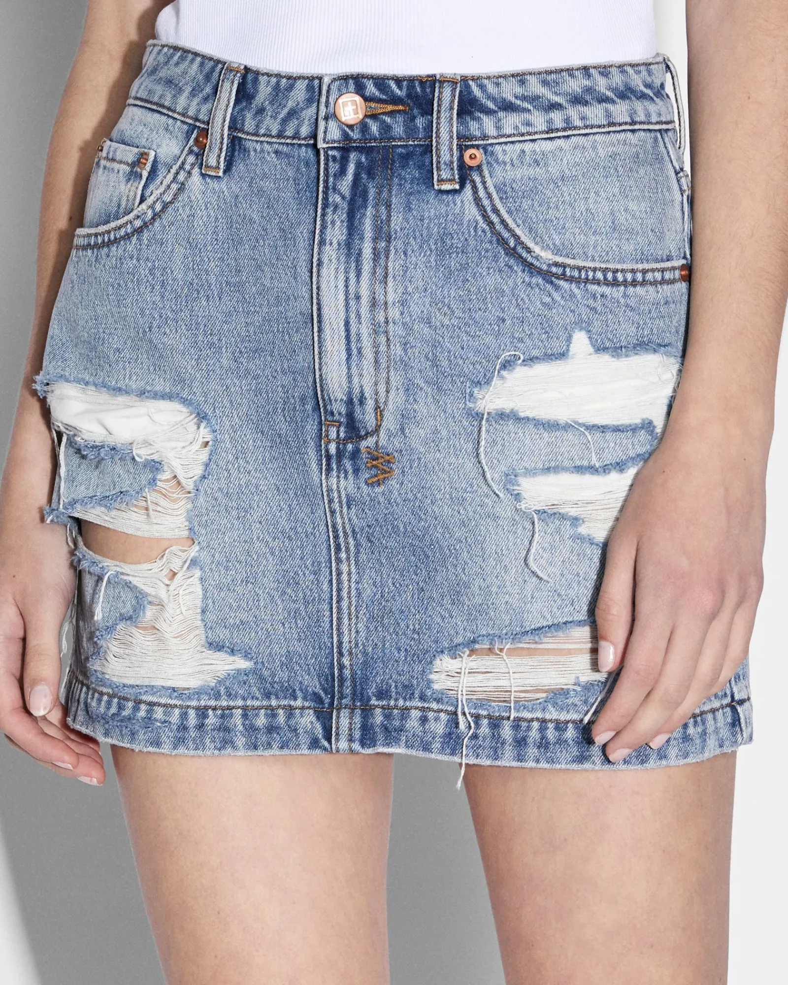 Store Ksubi Model Mini Lifetime Dragged